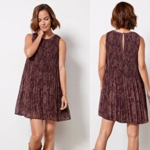 Evereve Hazel Pleated Floral Print Mini Dress Burgundy XS - Picture 1 of 8